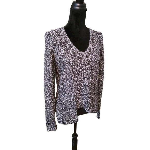 LILLA‎ P Black White Heathered Asymmetrical Knit Sweater SIZE M - Picture 3 of 14